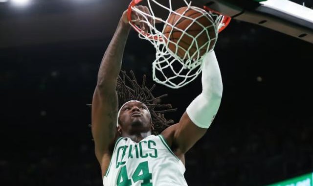 kaiyun-罗威归来对绿军有何意义？替补出战也是防守中坚