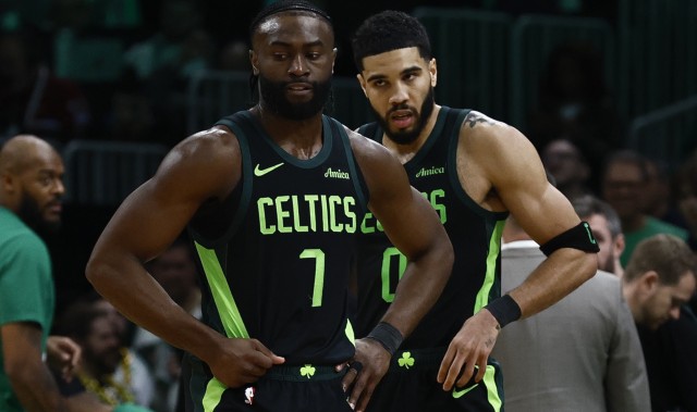 新赛季杰伦能否扛起球队？库西：他还没到塔图姆那种超级球星水平