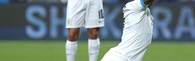 开云-乌拉圭队半场多打1人还被淘汰，到底哪不行？